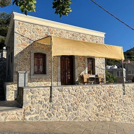 Panos Renos Studio, A Cozy Home By The Beach! Myrties Exterior foto